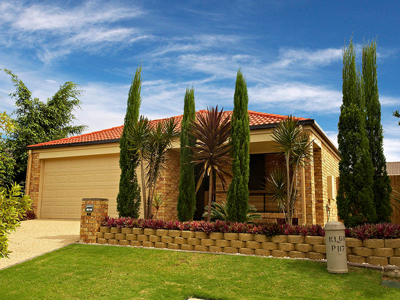 Smitten by Style Picture 1