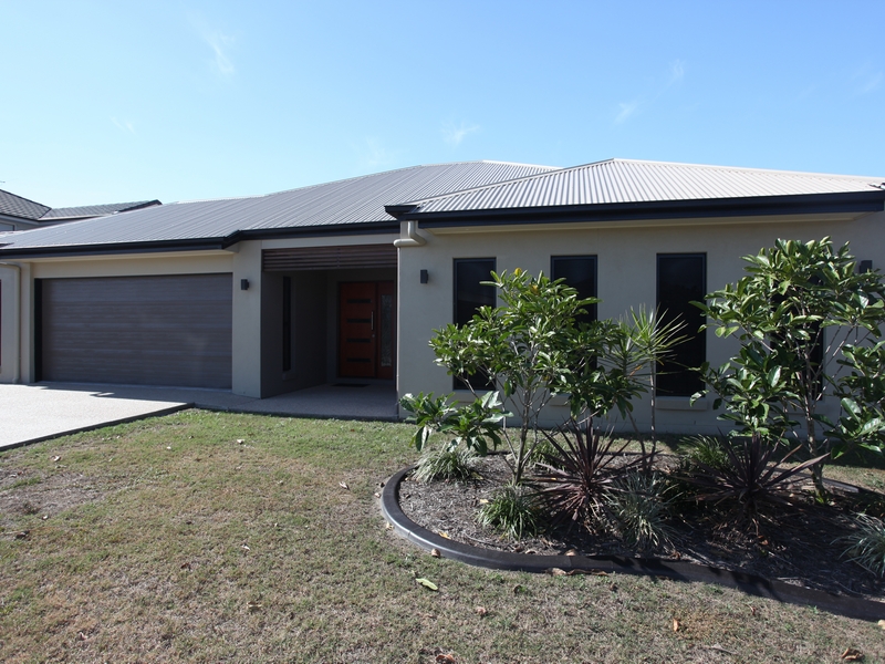 SOLD by Chris Bowmaker - Bowmaker Realty Picture 1