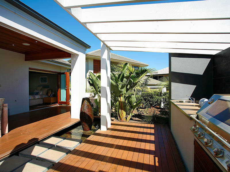 Quality Display Home Picture 3