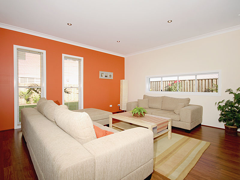 Humungous 41sq, 5 bedder on 792sqm Block! Picture 2