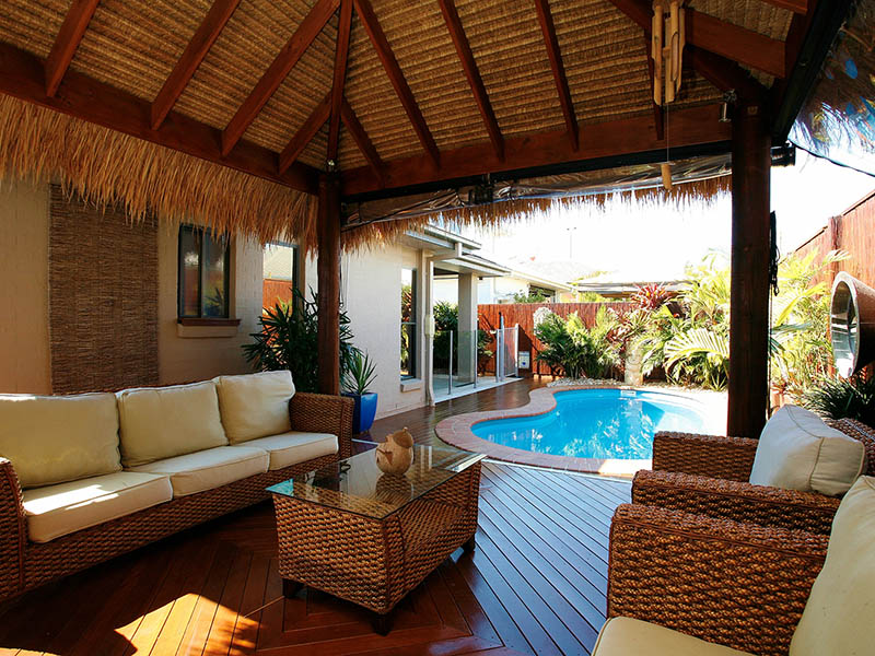 Beautiful 4 bedroom Home with Pool Picture 1