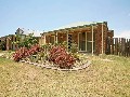 Four Bedroom home overlooking bushland Picture