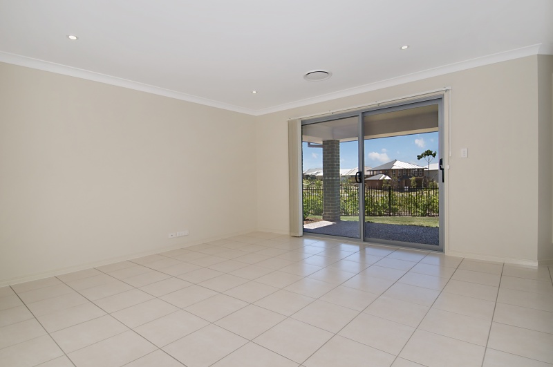 Parkside Position! Picture 3