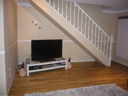 Family Friendly Townhome! Picture 2