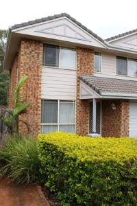 Modern Townhome in Secure Gated Community !! Picture