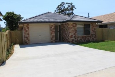 BRAND NEW 4 BEDROOM LOWSET! Picture