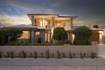 EXECUTIVE RESIDENCE Picture