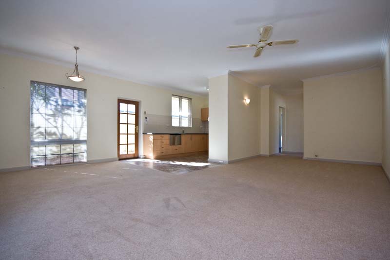 Move in, Rent out, Re Develope Picture 2