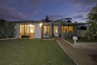 "Full Reno - Sparkling Pool