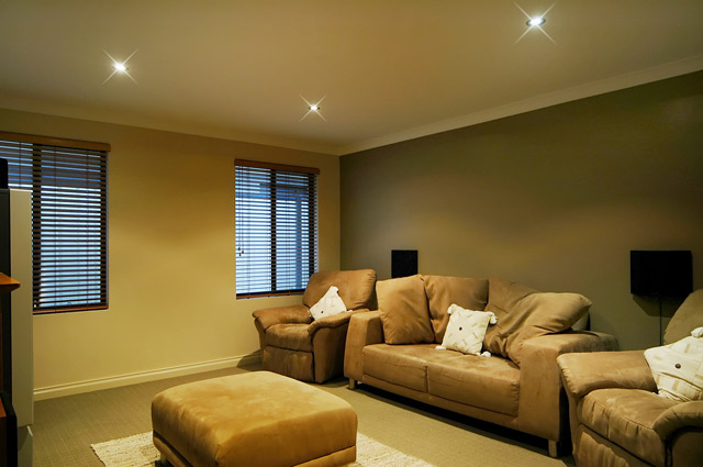 UNDER OFFER ANOTHER WANTED Picture 2