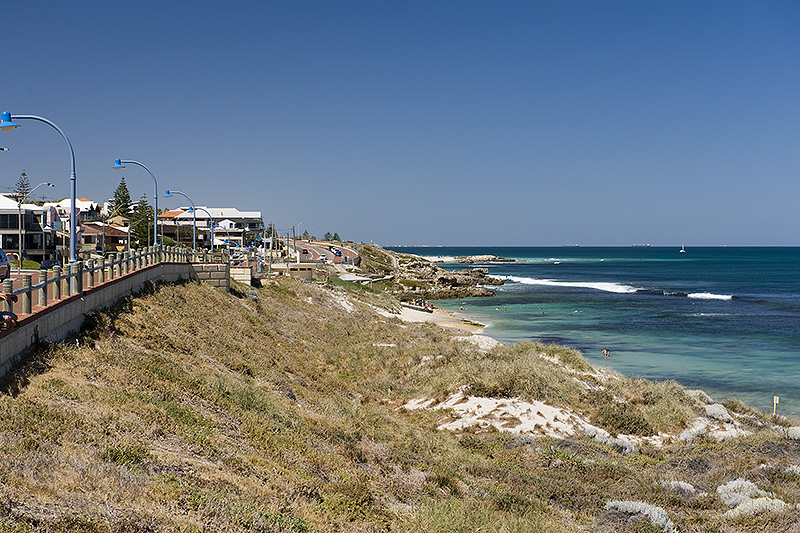 A COASTAL TREASURE TROVE Picture 2