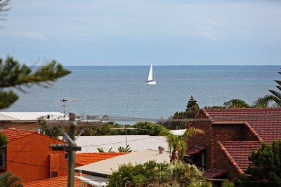 Bargain by the Beach Picture