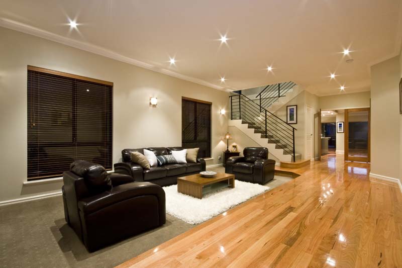 HARBOUR REFLECTIONS Picture 2