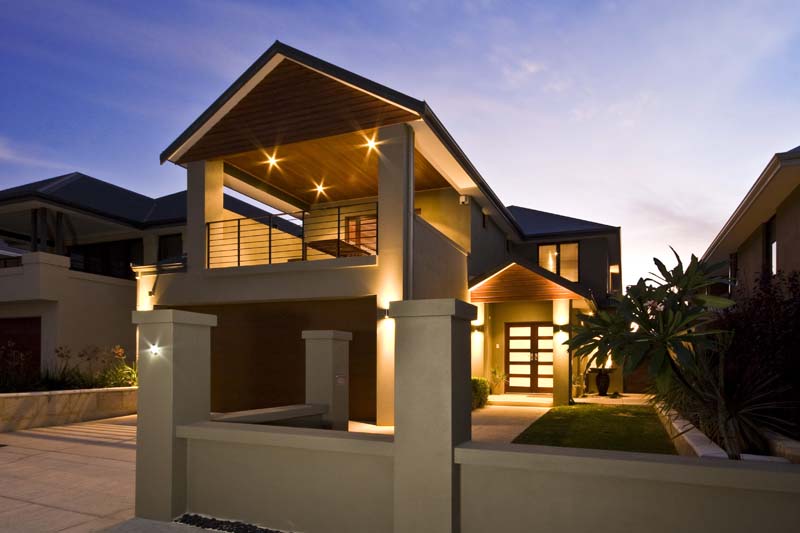 HARBOUR REFLECTIONS Picture 1