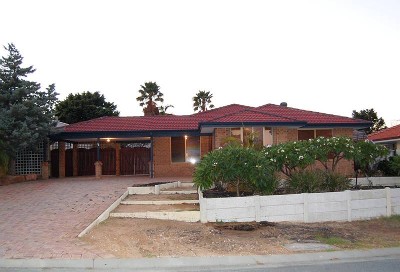 HOT NEW LISTING - FIRST HOME BUYERS & INVESTORS Picture