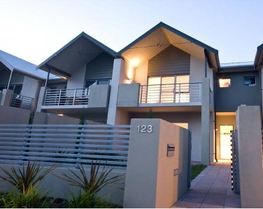 LOCK UP AND LEAVE Picture