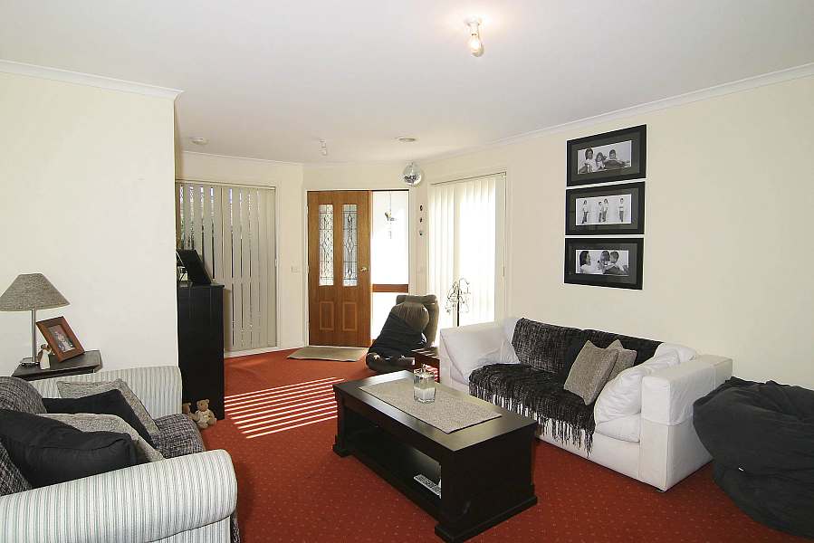 Superp Modern Living Picture 2