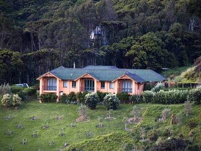 EARTHSONG LODGE - Business for Sale - Guest House/B&B Picture