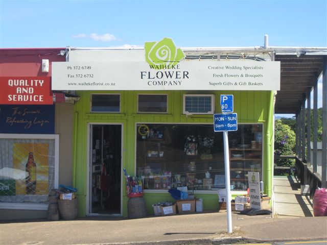 WAIHEKE ISLAND Picture 2