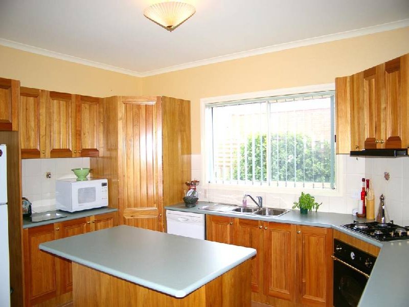 Perfect for 1st Home Buyers or Retirees Picture