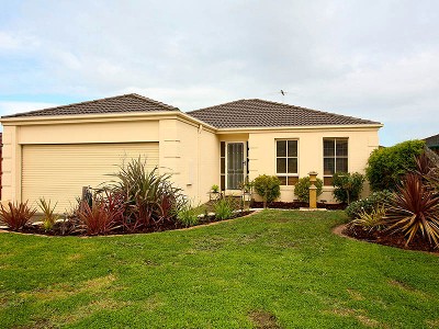 Beautiful Family Home In Timbarra with Study Picture