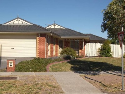 LARGE FAMILY HOME Picture