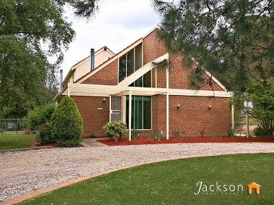 COUNTRY LIFSTYLE LIVING AT ITS BEST! Picture COUNTRY LIFSTYLE LIVING AT ITS BEST! Picture