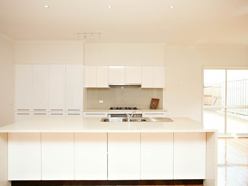 Ex Display Home - Low Maintenance Picture 3