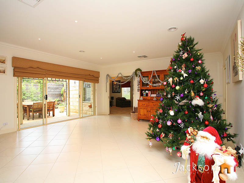 AMBIENCE, FEELING, MOOD Picture 3