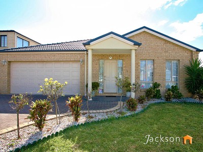 Excellent Elevated Located! Picture