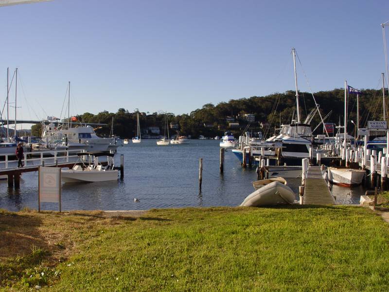 AUCTION WATERFRONT OPPORTUNITY Picture 1