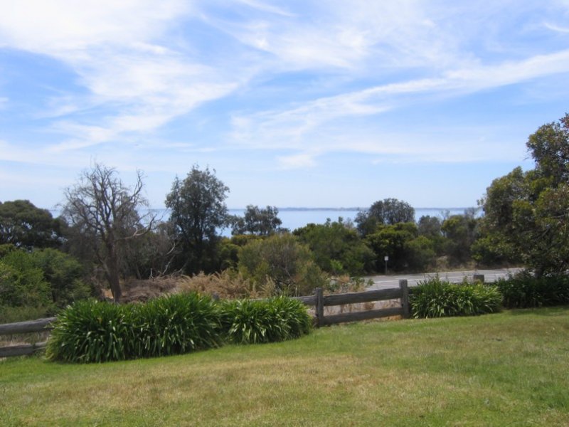 HT11 - BLUE VIEW Picture 2