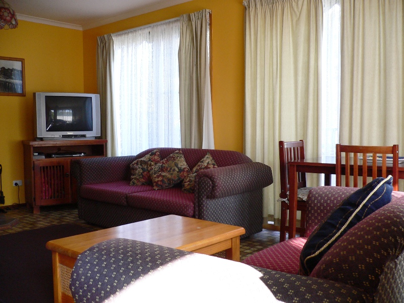 HT31
- SERENITY Picture 3