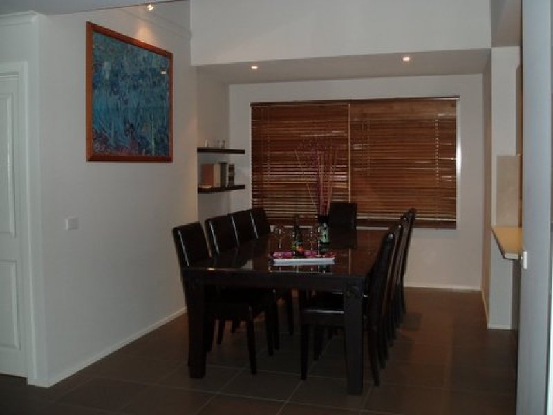 HT52 - SILVERLEAVES MANOR Picture 3