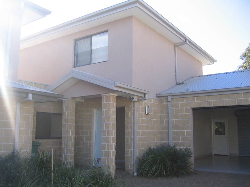 HT90 & HT92 SEASIDE SANDSTONE Picture 1