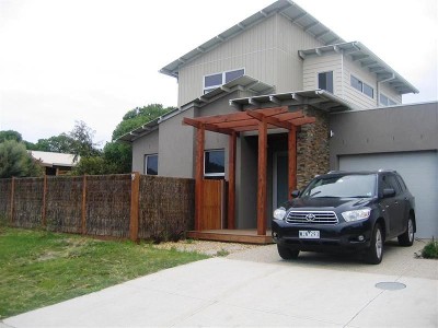 OCEAN RETREAT Picture