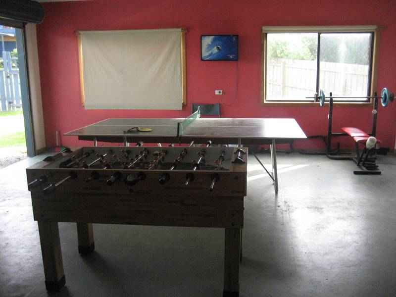 SMITHS BEACH ESCAPE - HT19 Picture 2