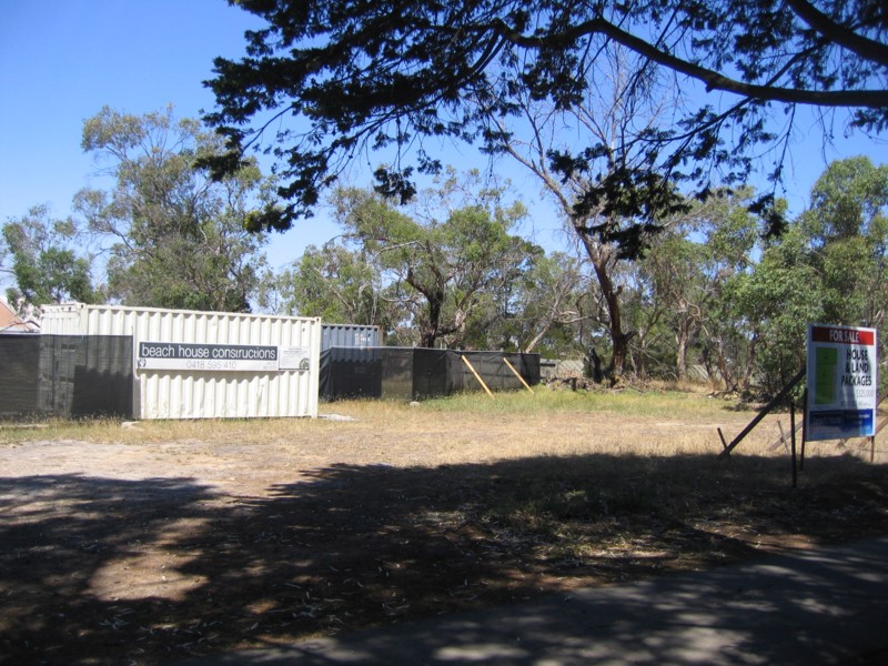 Central Location Picture 3