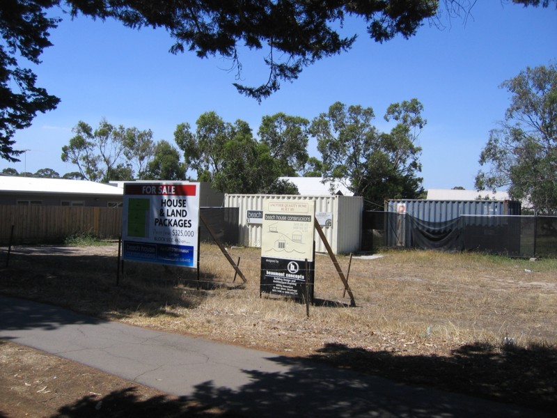 Central Location Picture 1