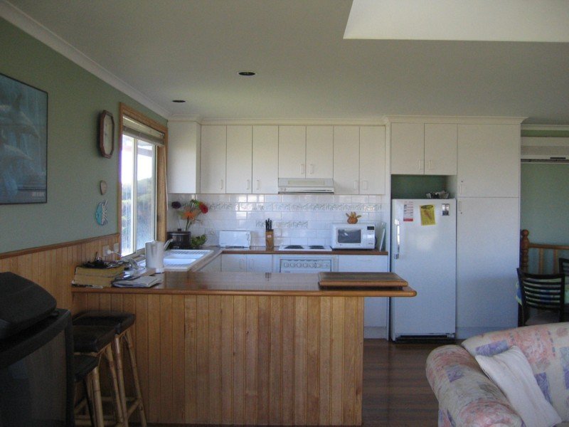 Happy Holiday - Sunderland Bay Picture 2