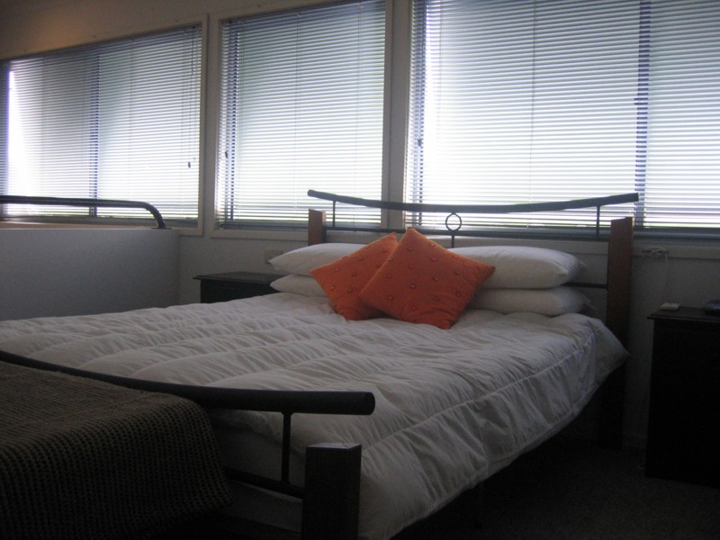 In the heart of Cowes Picture 3