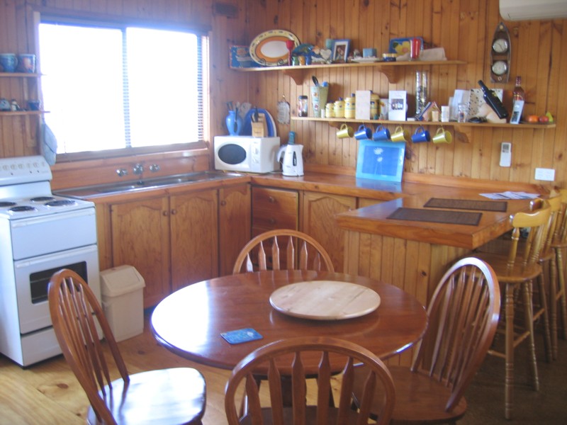 Island Beach Living Picture 2