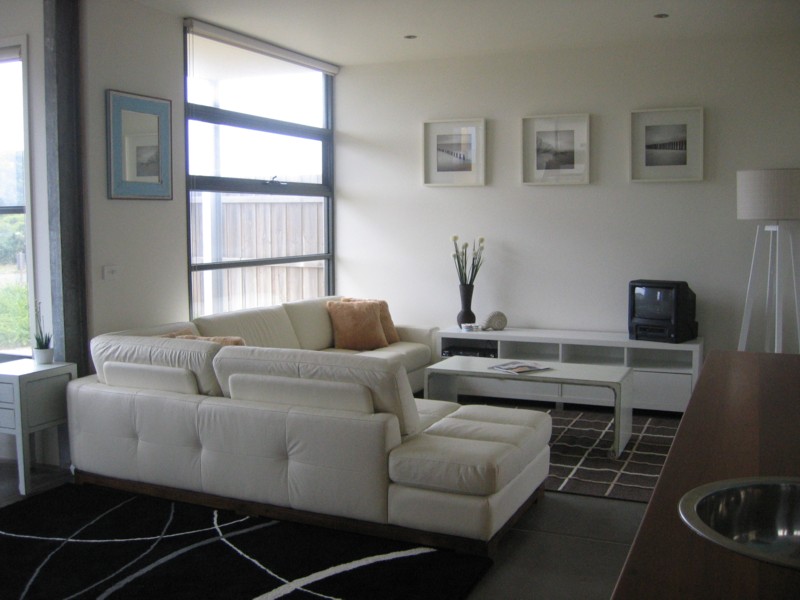 HT80 - JADAN BEACH RETREAT - SURF BEACH Picture 3