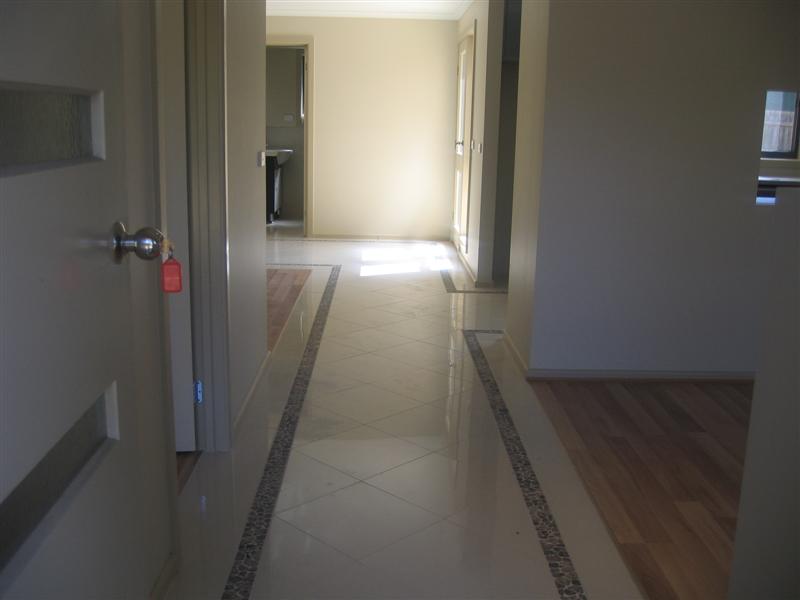 Designer Living in Cowes Picture 3