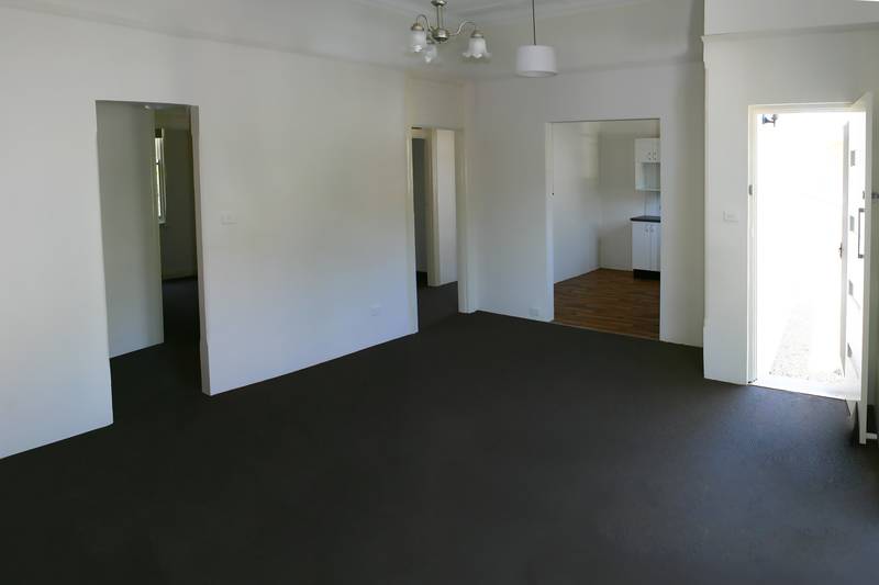 Totally Renovated Federation Style
Semi Picture Totally Renovated Federation Style
Semi Picture