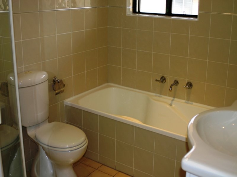 SEABREEZE APARTMENTS Picture 3