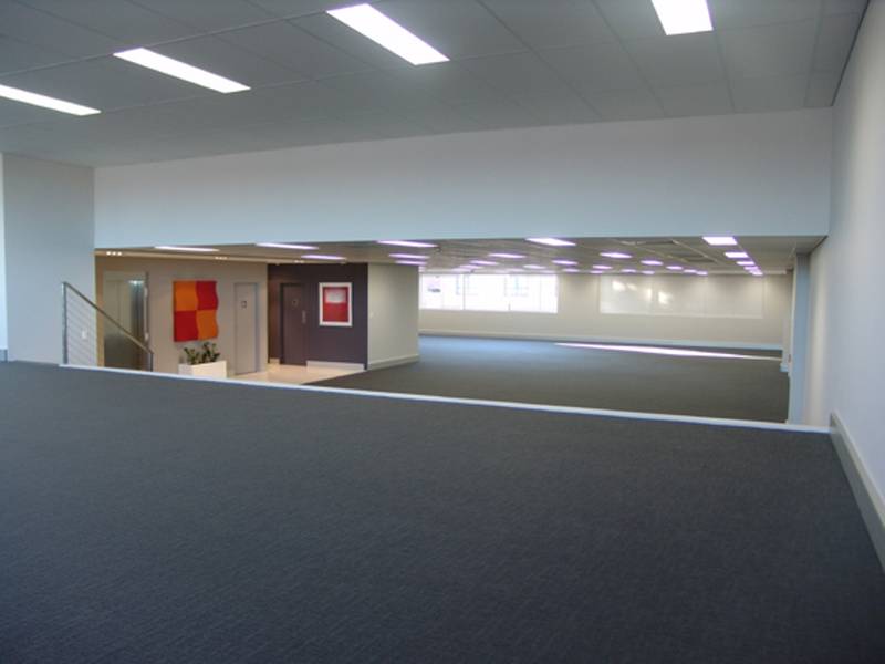 New premium office space for lease Picture 3