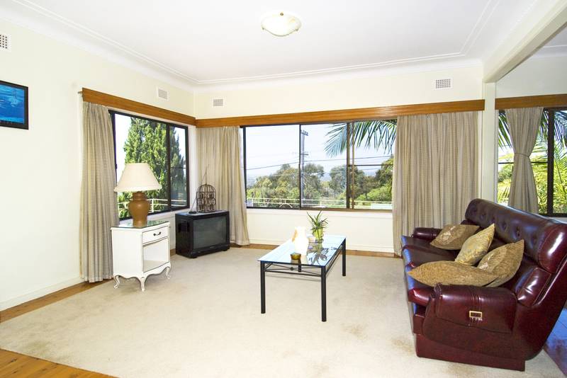 SPECTACULAR OCEAN, DISTRICT & CITY VIEWS Picture 3