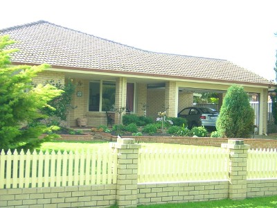 Attractive family home with estuary views Picture