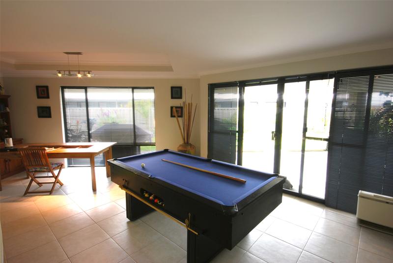 GEOGRAPHE GEM Picture 3